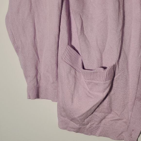 Ann Taylor cardigan Lavender Button-Up Women's Sweater Size XXL - Picture 3 of 9